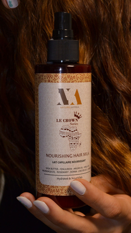 Le Crown Nourishing Hair Milk 2 in 1 Intensive 200ml Coconut, Shea, Panthenol, Amla, Moringa, Rosemary, Castor, Henna, Linseed